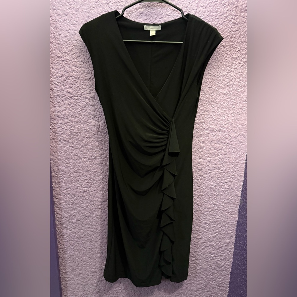 Elegant Black Sleeveless Dress